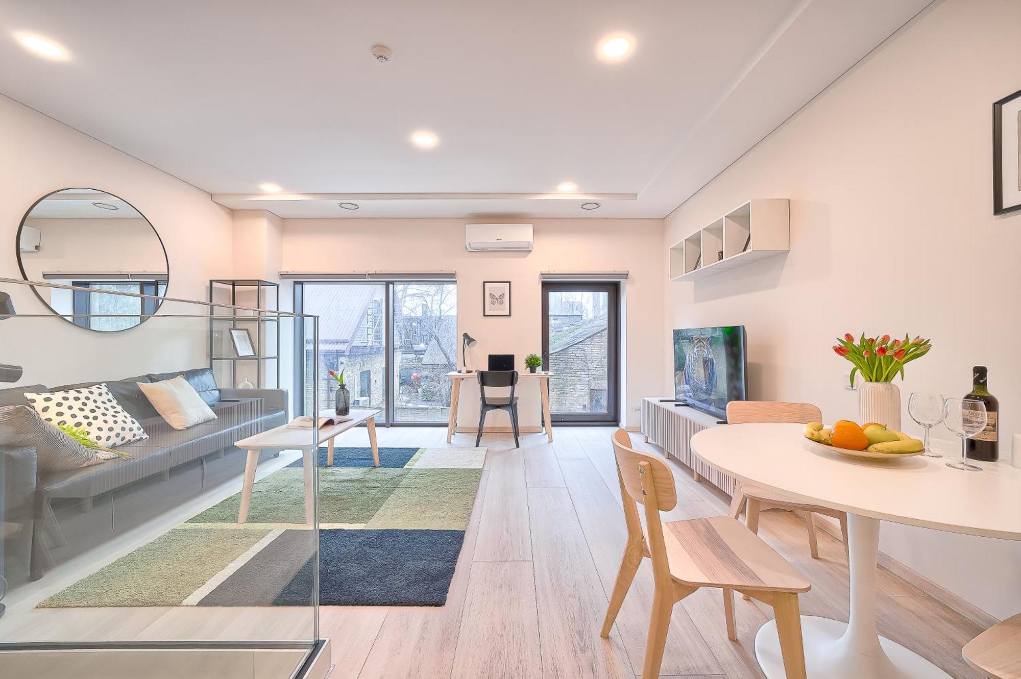 Business-Class Apartments 2 X Free Parking X Self Check In 24X7 VNO Buitenkant foto